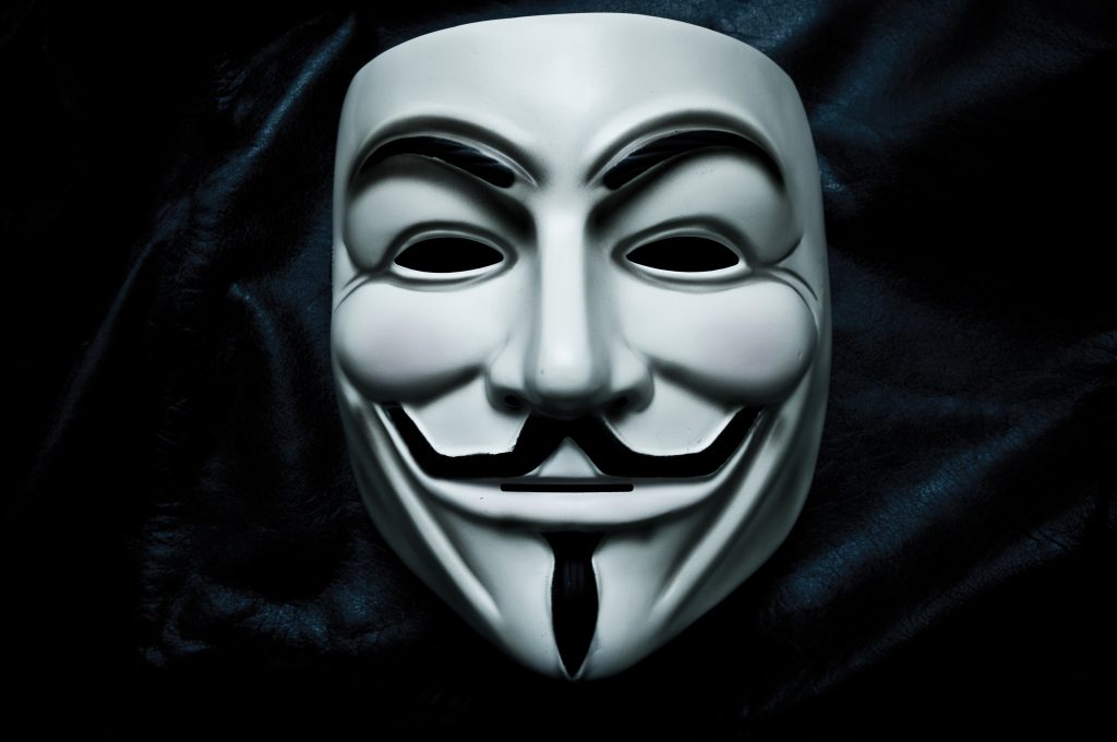 volto di anonymous chi è anonymous
